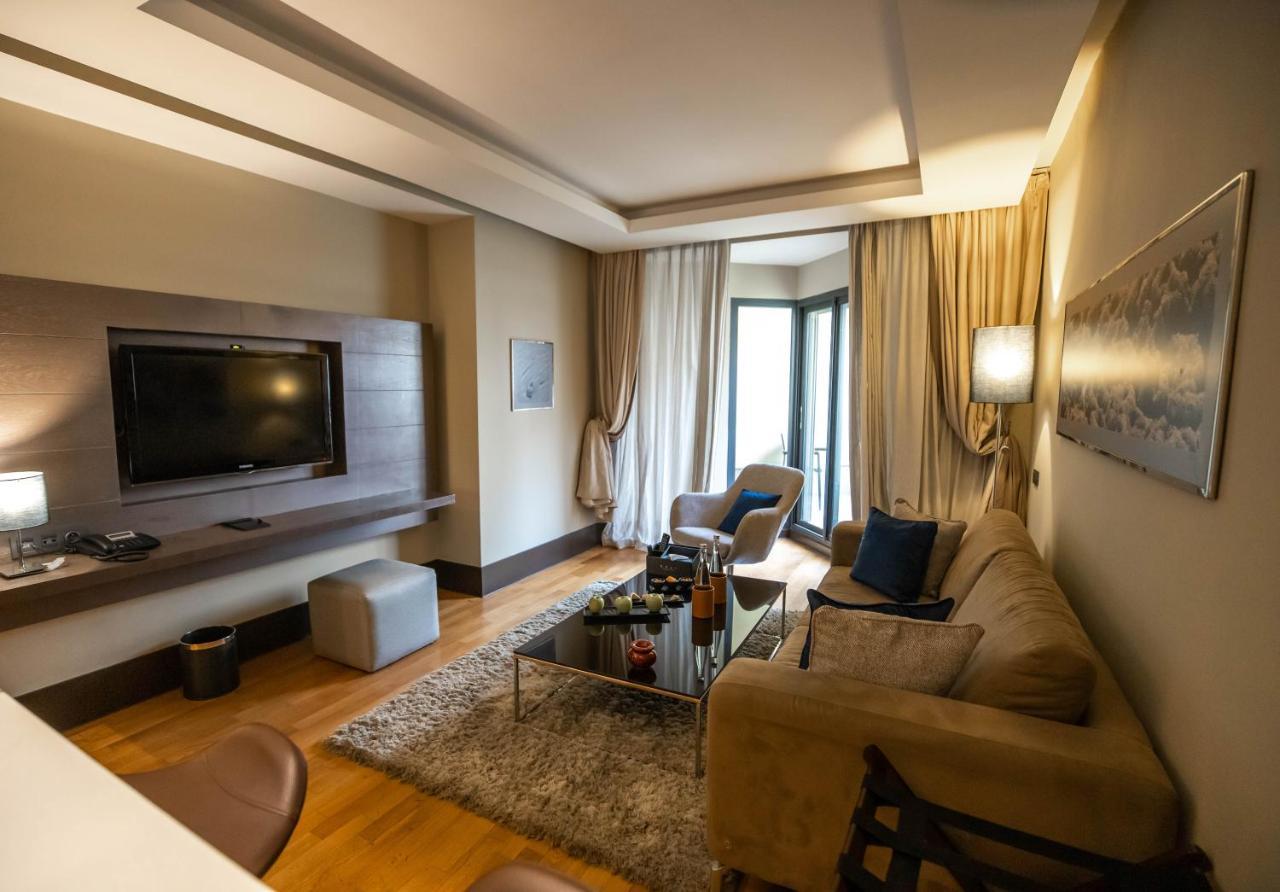 Deluxe Suite,1164696560:JPEG