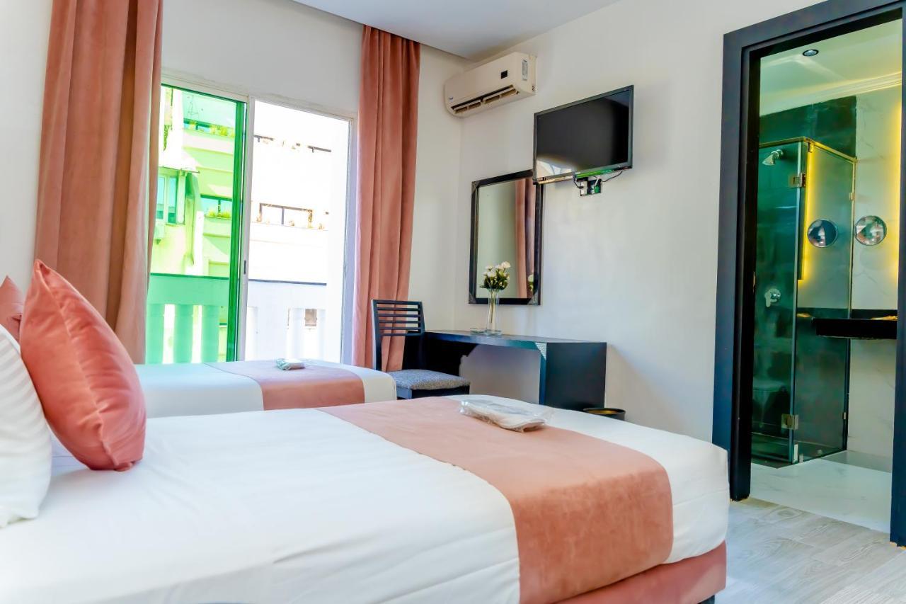 Triple Room,1249692295:JPEG
