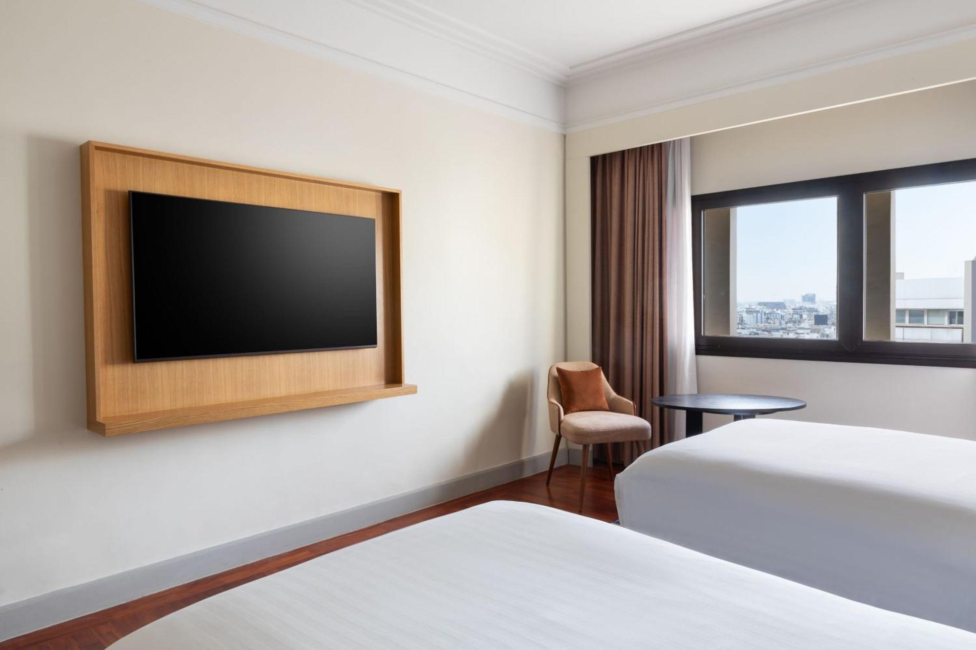 Club Twin Room City View,1730001242:JPEG