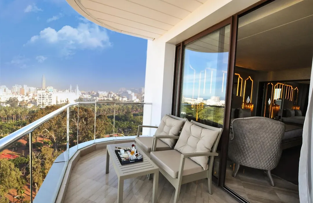 Suite Hotel Casa Diamond-1